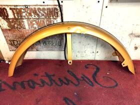 97-1211 Triumph 1956-1962 6t Thunderbird Front Fender Mud Guard Pre-unit T110 5t Tr6 97-1211 Triumph 1956-1962 6t Thunderbird Front Fender Mud Guard Pre-unit T110 5t Tr6