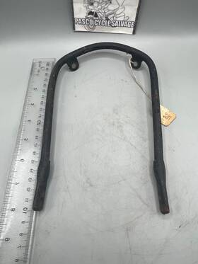 97-1681 Triumph Vintage 64-72 500 650 Medium Front Fender Mudguard Stay