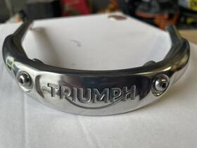 T2308869 Triumph 2022 Bonneville Front Fender Bracket