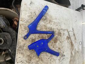 Ya02859-089 Ufo Blue Frame Covers / Guards Yamaha Yz125/250 93-01
