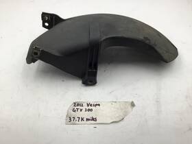 1b001422 Vespa Oem Rear Inner Fender Mud Guard Gt200 Gts 250 300 2006-2022
