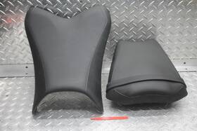 2199927 Yamaha 2013 Fz8 Front And Rear Seat Saddles