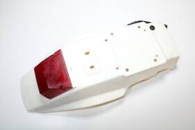 30x-21621-00-00 Yamaha 86 87 Tt350 Tt 350 Rear Fender Mud Guard Brake Light M18