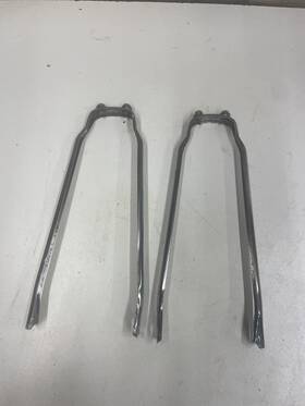 3l5-21513-00-00 Yamaha Qt50 Front Fender Brackets