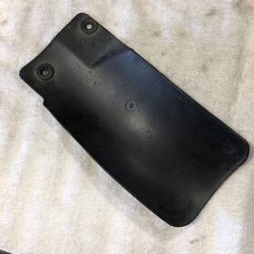 43g-21642-00-00 Yamaha It200 1986 Mud Flap 84-86 It 200 Rock Guard 85