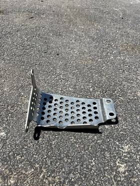 4gl-15436-01-00 Yamaha 4gl154360100 2000- 2007 Oem Ttr90 Ttr-90 Engine Guard Skid Plate