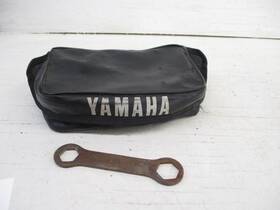 4v5-24850-00-00 Yamaha 1982-1984 It 175 200 250 490 Rear Fender Bag