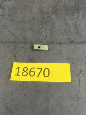 55x-21535-00-00 Yamaha 55x-21535-00. Oem Front Fender Nut. Fits Yfm80 Yfm100