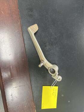 5pw-27211-00-00 Yamaha 2003 Yzfr1 R1 Oem Rear Foot Brake Pedal Jj