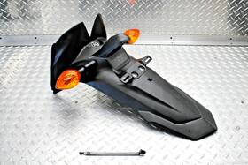 7810182 Yamaha 2019 Smax Xc155 -oem- Rear Fender W Turn Signals Plate Bracket