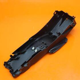Beb-8212b-00-00 Yamaha 22-24 Yzf R7 Oem Rear Back Tail Undertail Battery Tray Plastic
