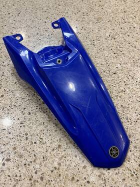 Br8-21611-00-00 Yamaha Oem / Stock Yz65 Rear Fender
