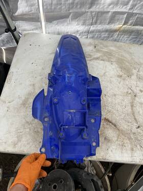Br9-21610-00 Yamaha Yz450f Rear Fender Yz 450 F 1yz 250 Unknown Year You Get 3 Fenders