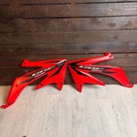 Honda Crf 450 2006 Radiator Covers Scoop Red 19030-MENF-7300 19035. Fixed Price $69.63.