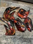04 CR85 - Used Ufo Body Kit, Black (missing Front Fender, And Back Fd. Fixed Price $75.00.
