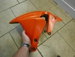 03 04 05 06 07 Honda CBR600RR Orange Front Wheel Fender FF360. Fixed Price $19.48.
