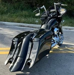 Harley Davidson 09-23 Flh Bagger 5/10 Stretched Saddlebags, Fender Stock Lids. Fixed Price $873.00.