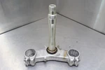 05-06 Kawasaki Ninja ZX6R Front Forks Clamp Lower Triple Tree Stem 44037-0020. Fixed Price $31.34.