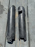2001 Ktm 520 Sx Front Fork Gaurds Plastic Protectors Oem. Fixed Price $25.00.