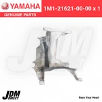 Yamaha Flap 1M1-21621-00-00 Oem New. Fixed Price $18.00.