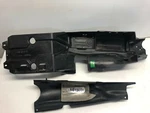 Triumph Daytona 675 2009 Rear Inner Guards Genuine Oem LOT68 68T2034 - M1215. Fixed Price $115.54.